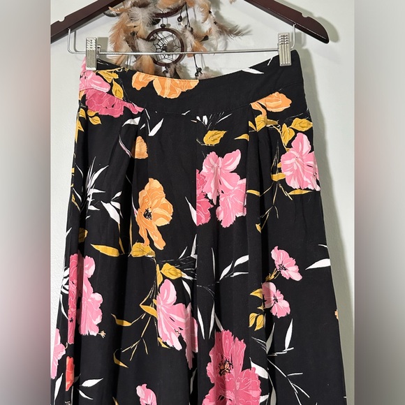 Guess Womens Charissa High Waist Pleated Floral Wide Leg Pants Size 2 Pockets - Picture 5 of 12